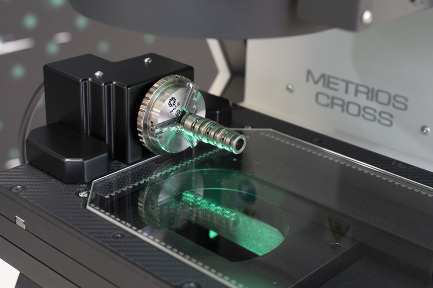 Metrios Re-Light optical measuring machine accommodates both flat and cylindrical parts
